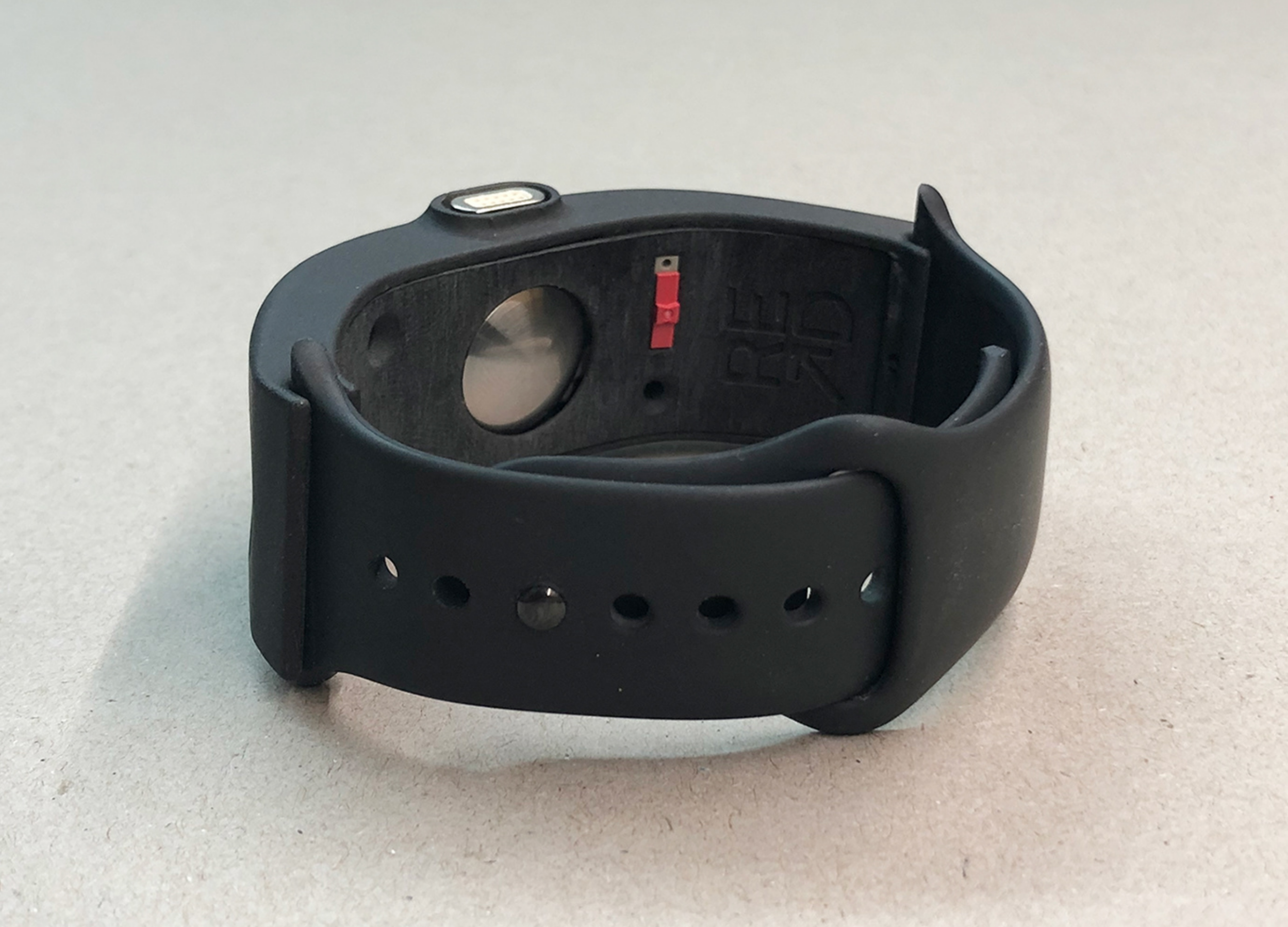 ECG enclosure
